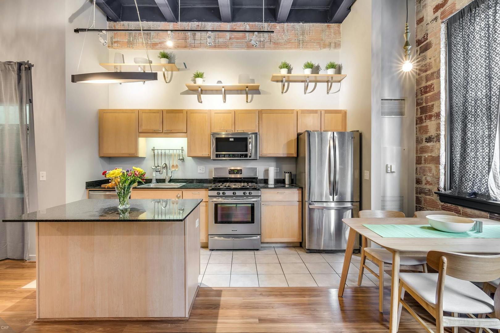 20 N State Street Unit: 708