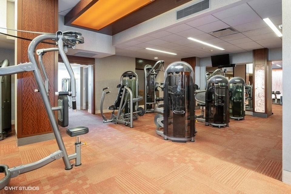 400 E RANDOLPH Street Unit: 3504