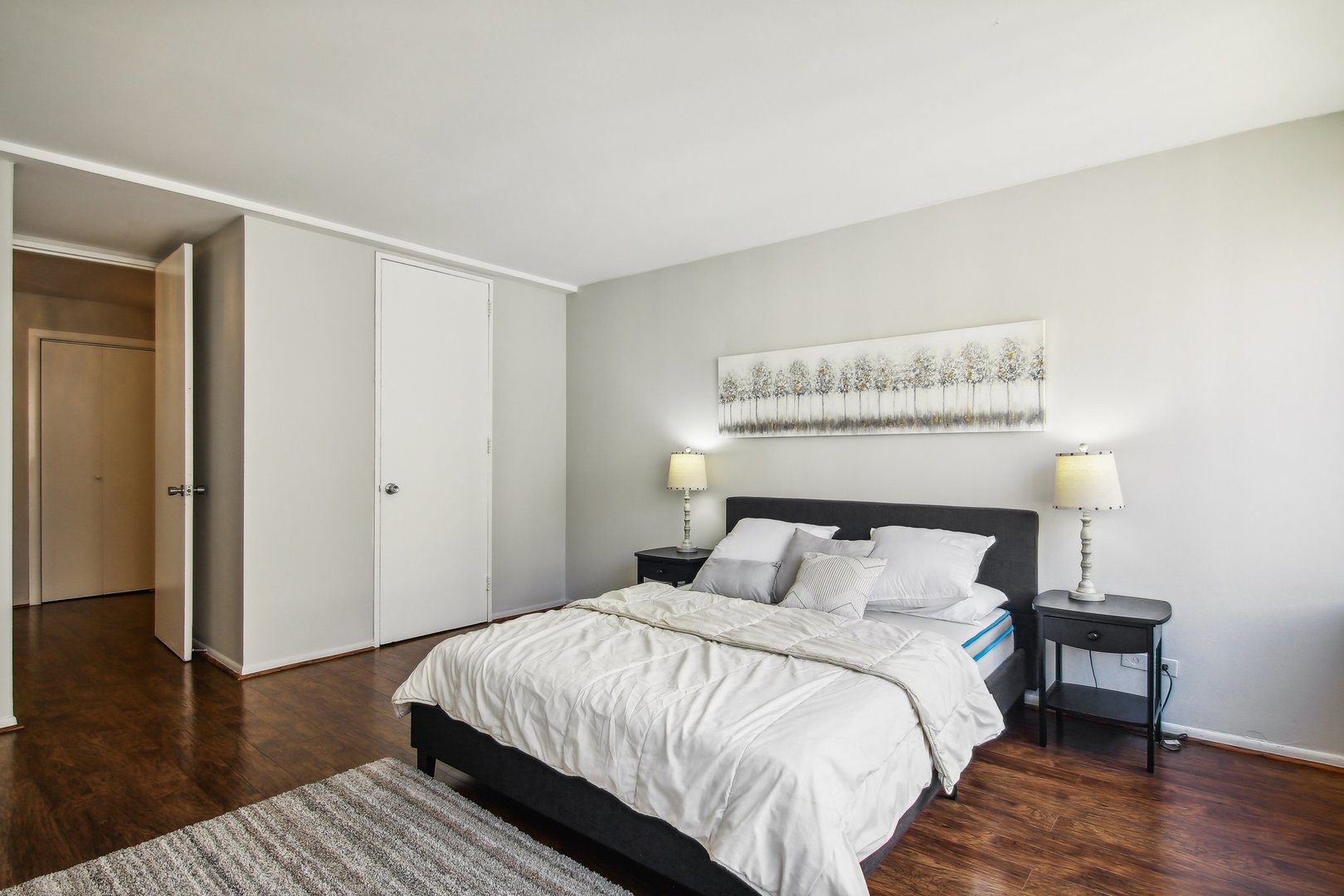 233 E ERIE Street Unit: 2201