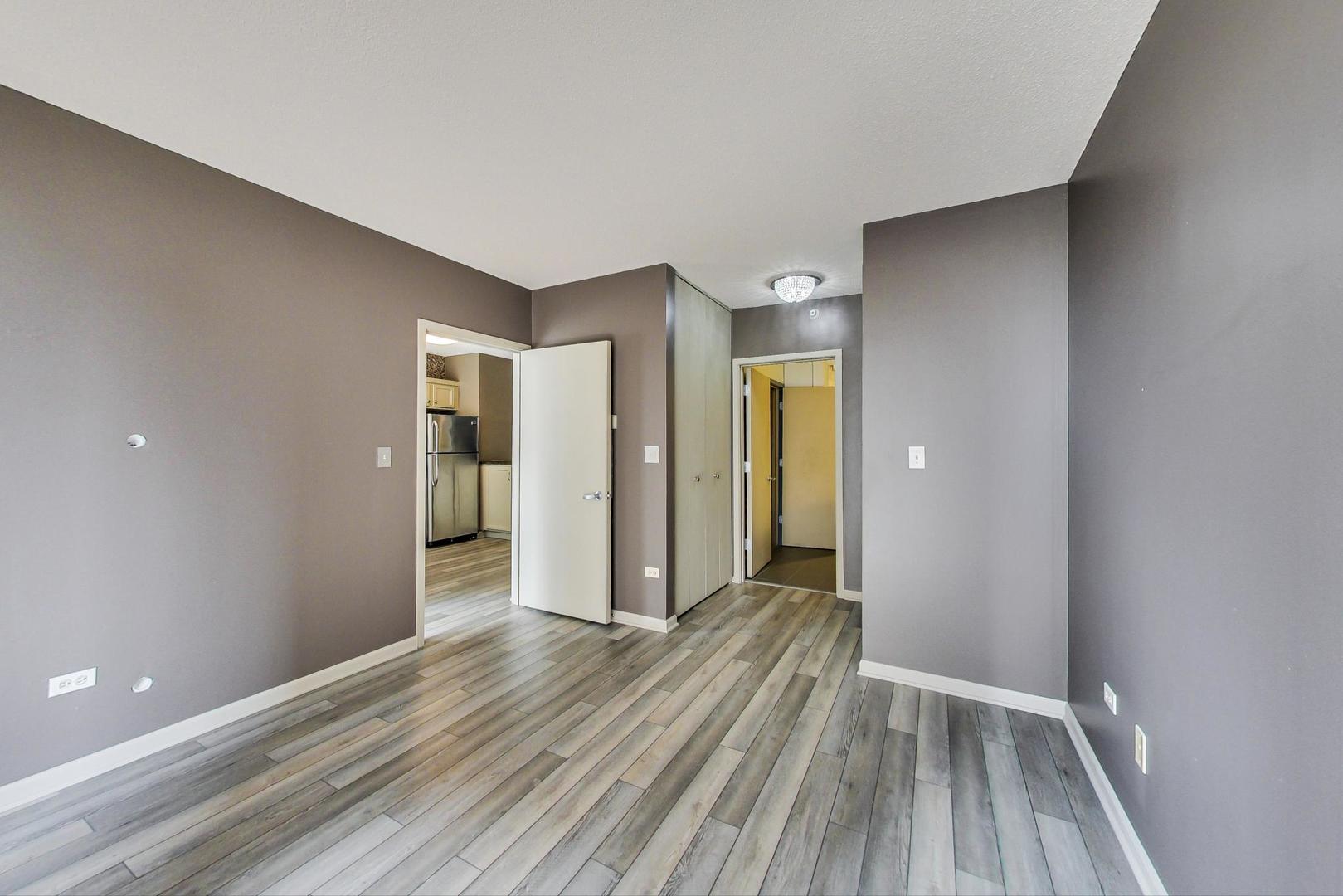 222 N Columbus Drive Unit: 2110