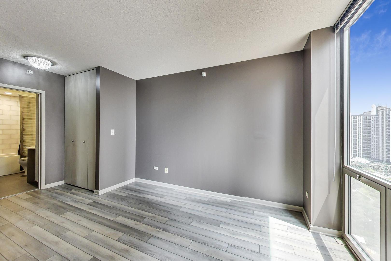 222 N Columbus Drive Unit: 2110