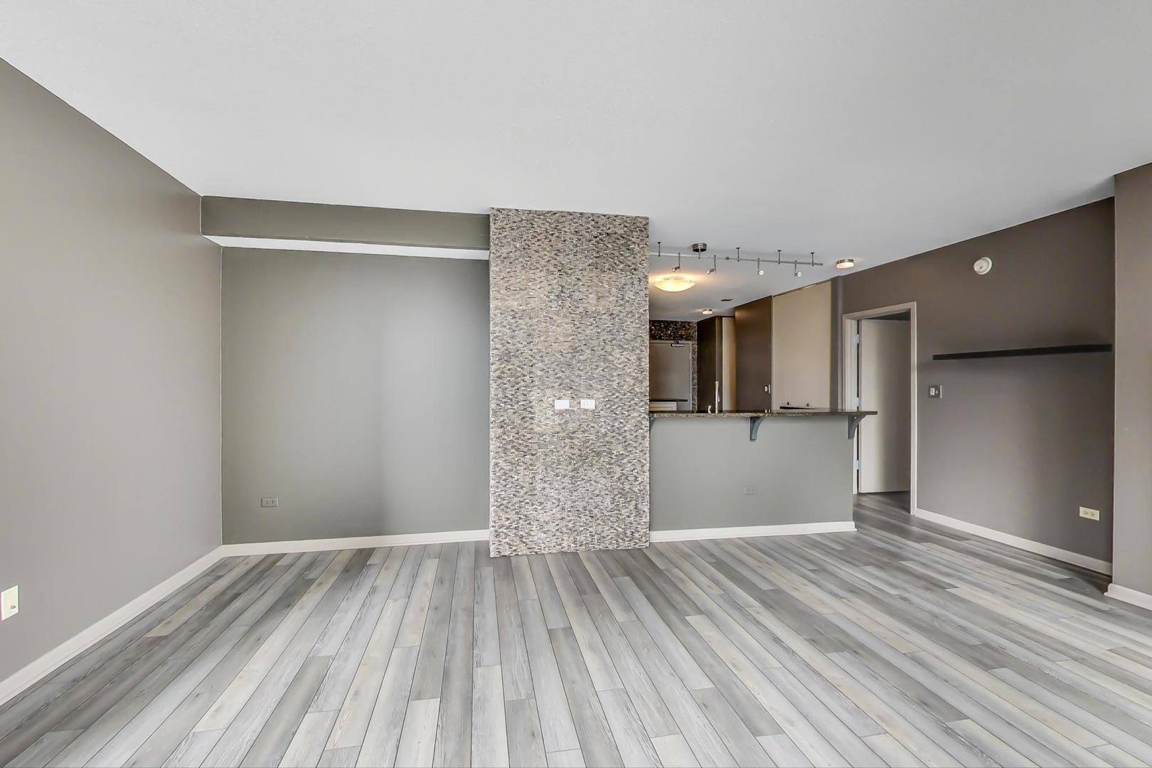 222 N Columbus Drive Unit: 2110