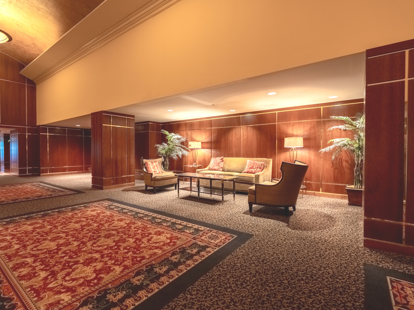 910 S Michigan Avenue Unit: 402