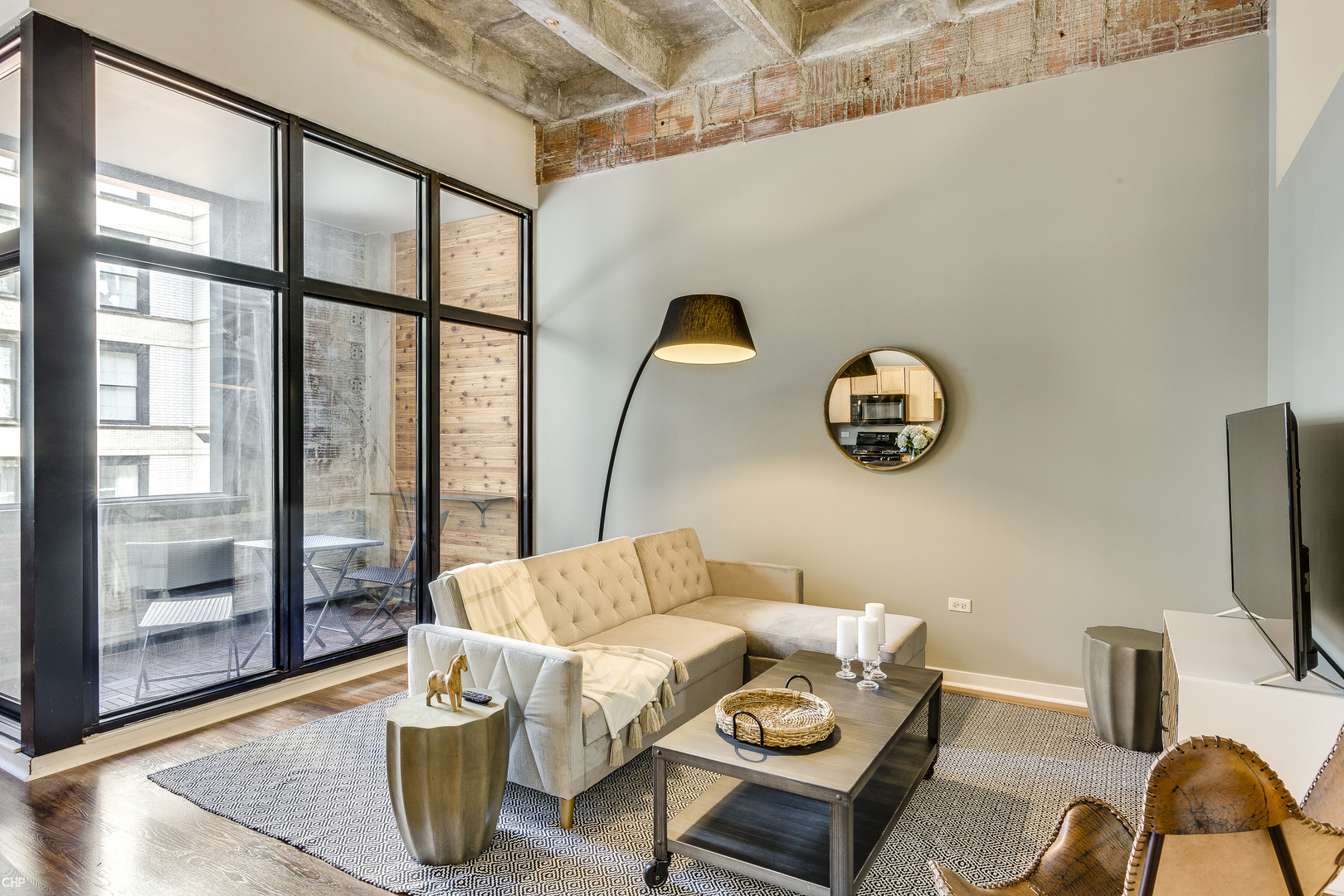 20 N STATE Street Unit: 910