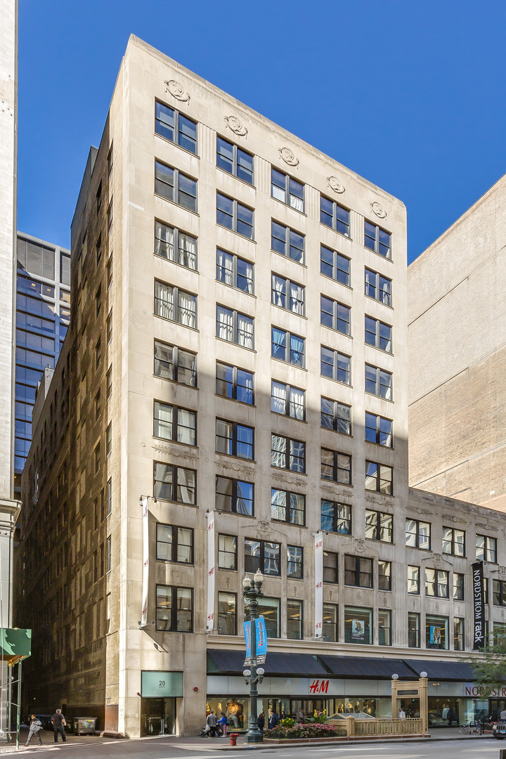 20 N STATE Street Unit: 910