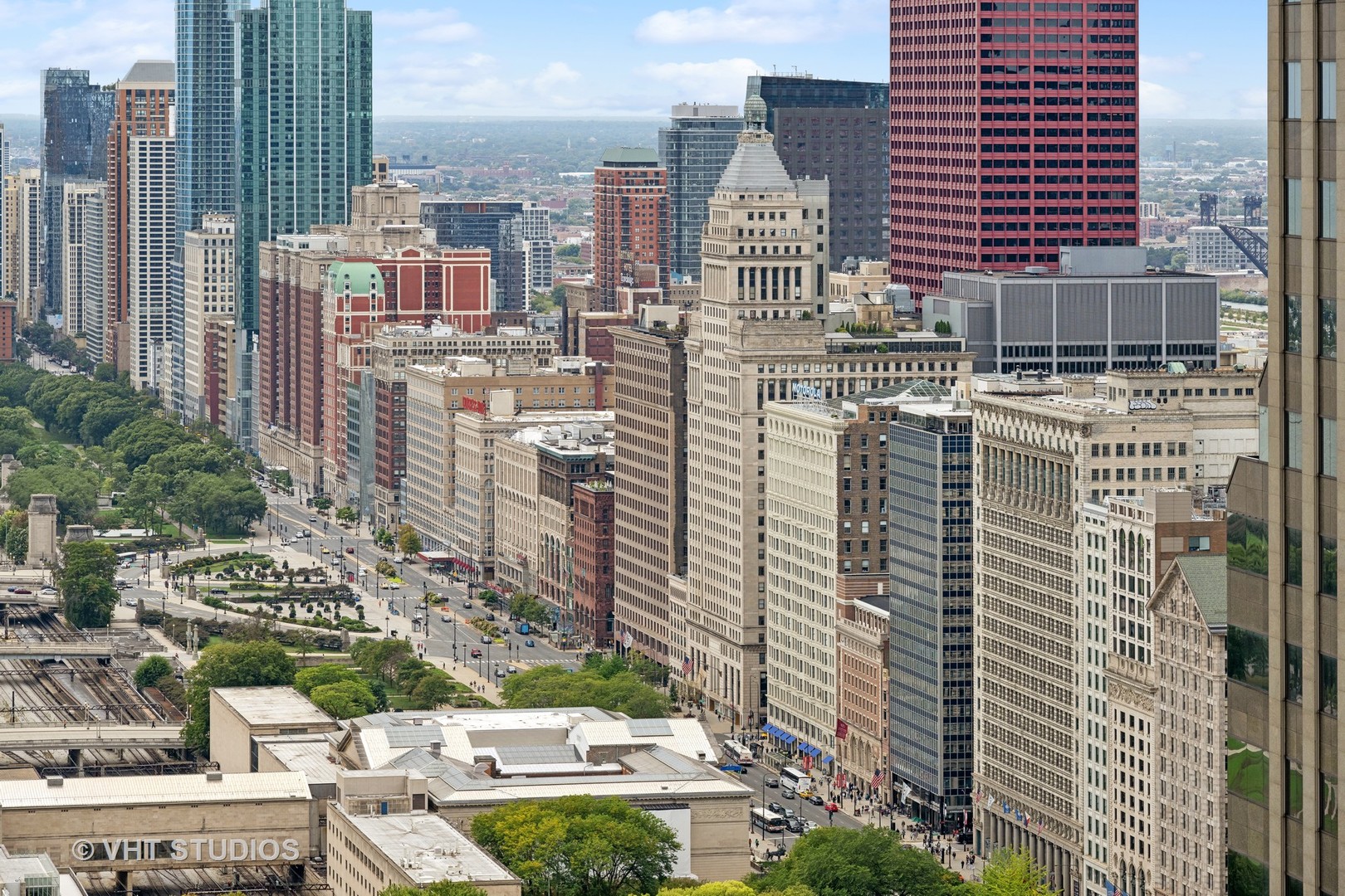 222 N COLUMBUS Drive Unit: 4402