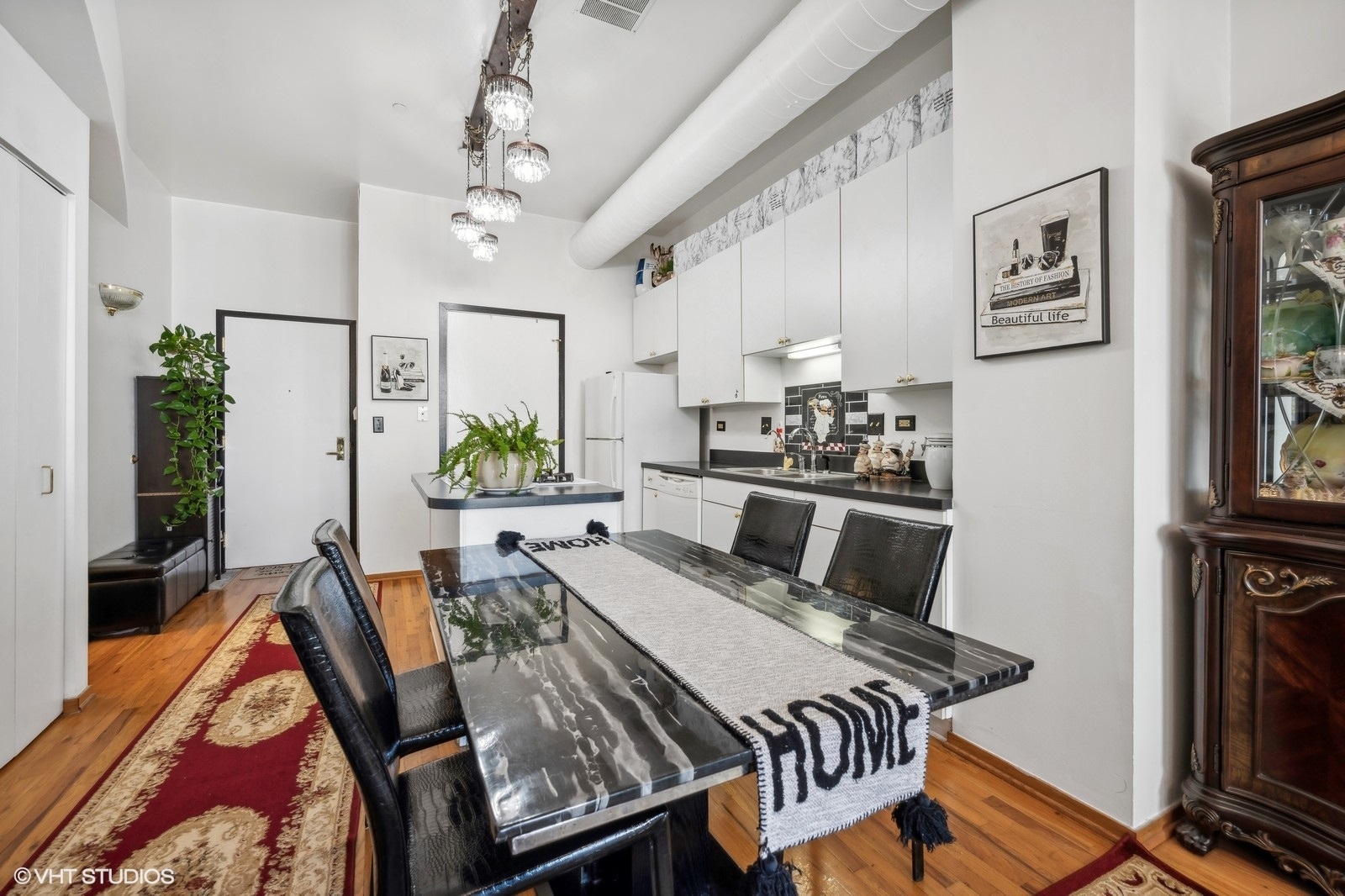 910 S Michigan Avenue Unit: 1209