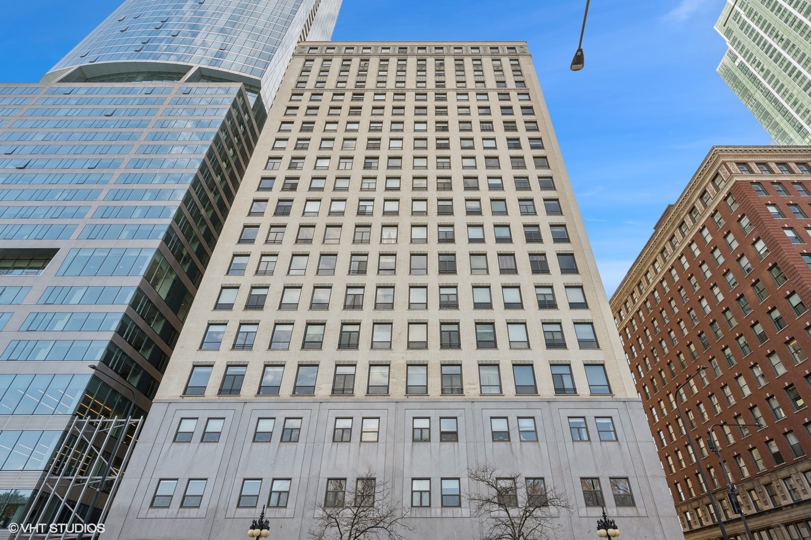 910 S Michigan Avenue Unit: 1209