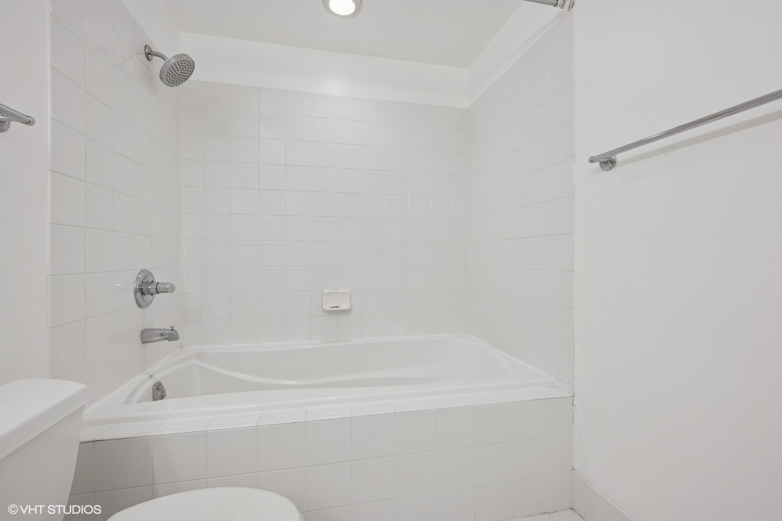 910 S Michigan Avenue Unit: 1209