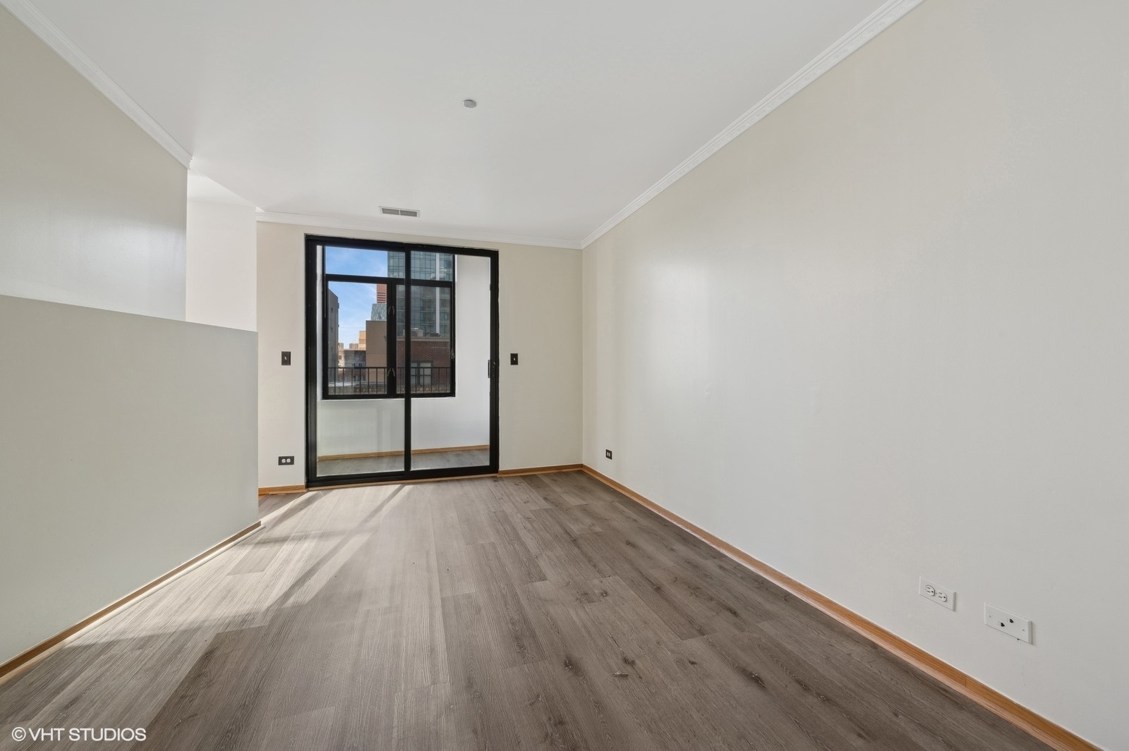 910 S Michigan Avenue Unit: 1209
