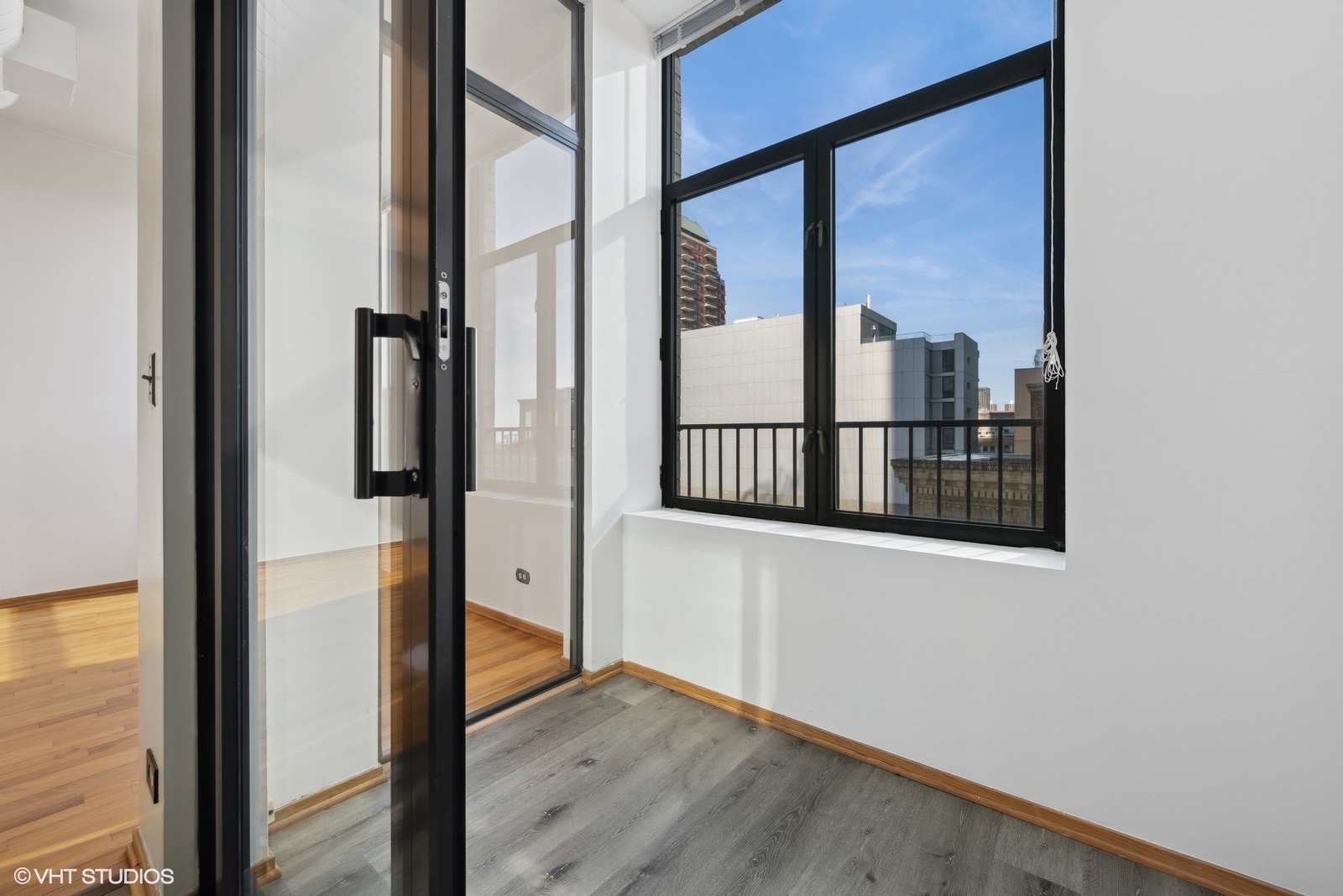 910 S Michigan Avenue Unit: 1209