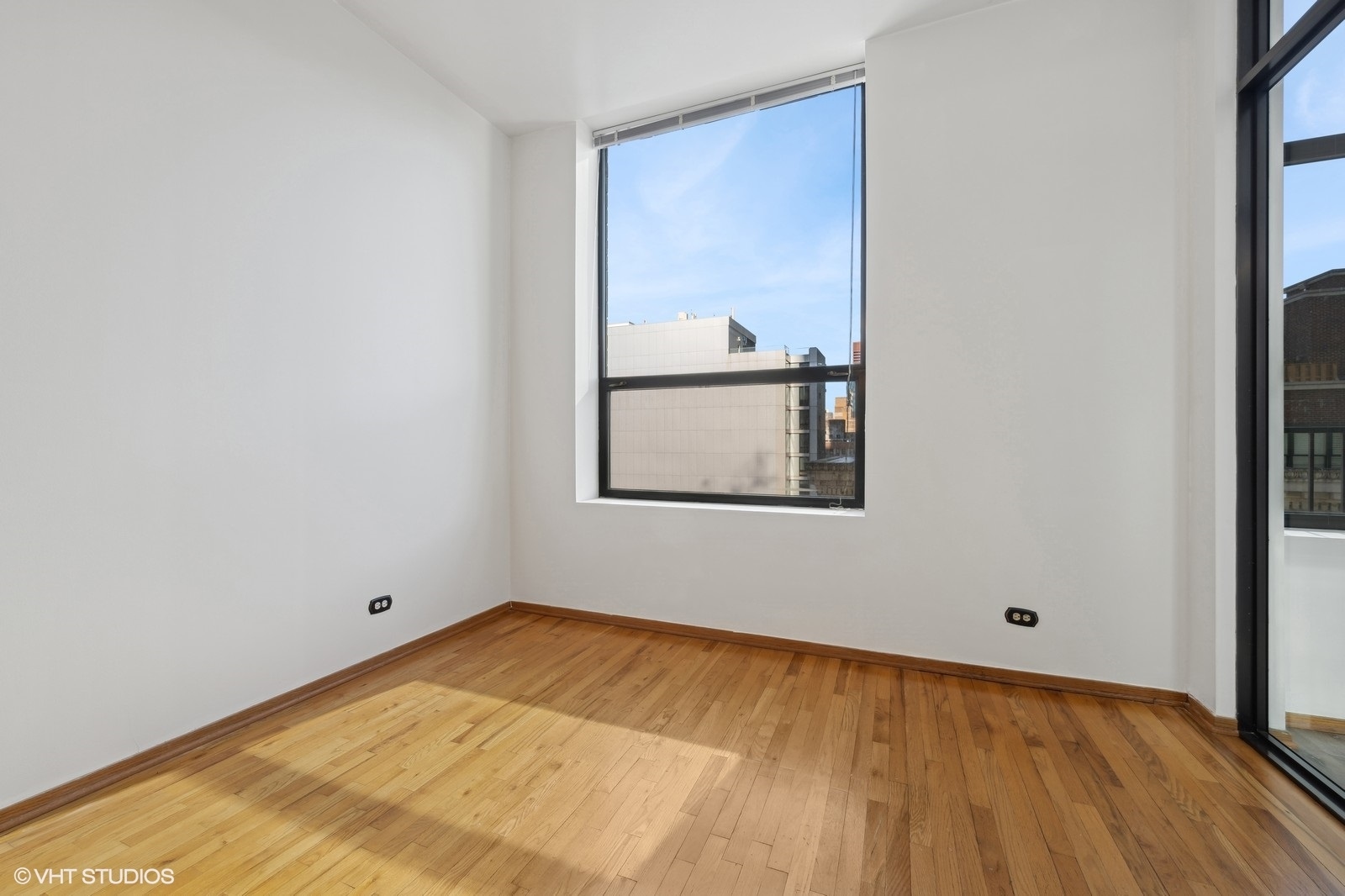 910 S Michigan Avenue Unit: 1209