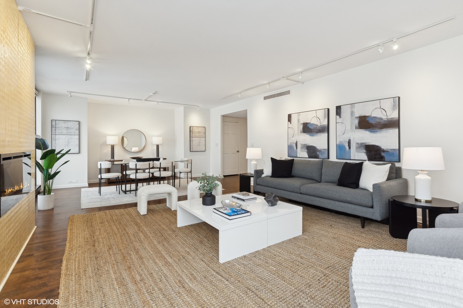 990 N Lake Shore Drive Unit: 28C