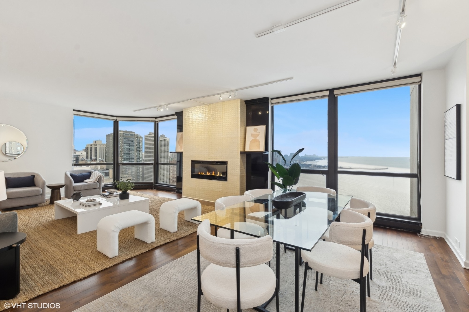 990 N Lake Shore Drive Unit: 28C