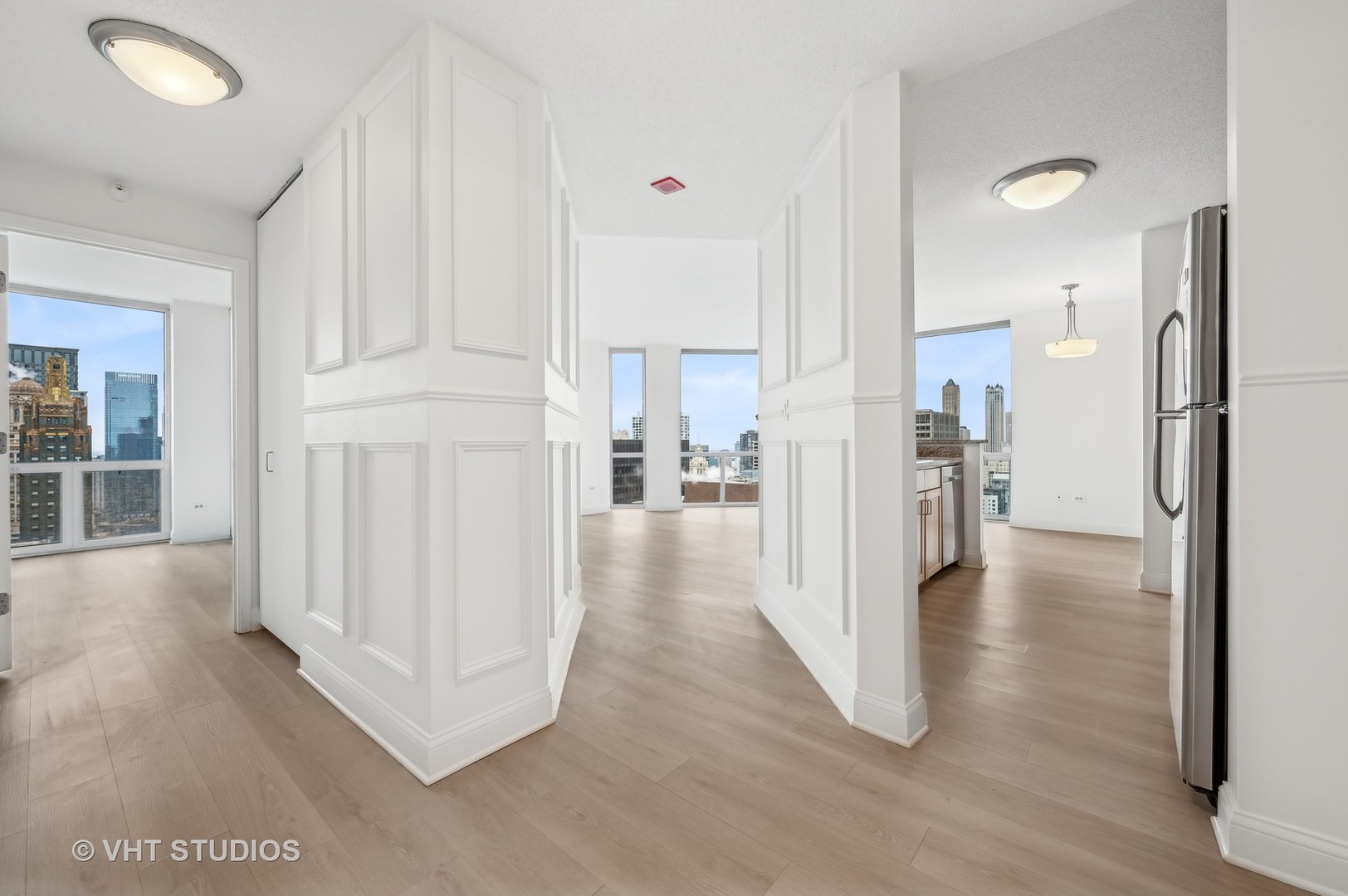 222 N COLUMBUS Drive Unit: 4103