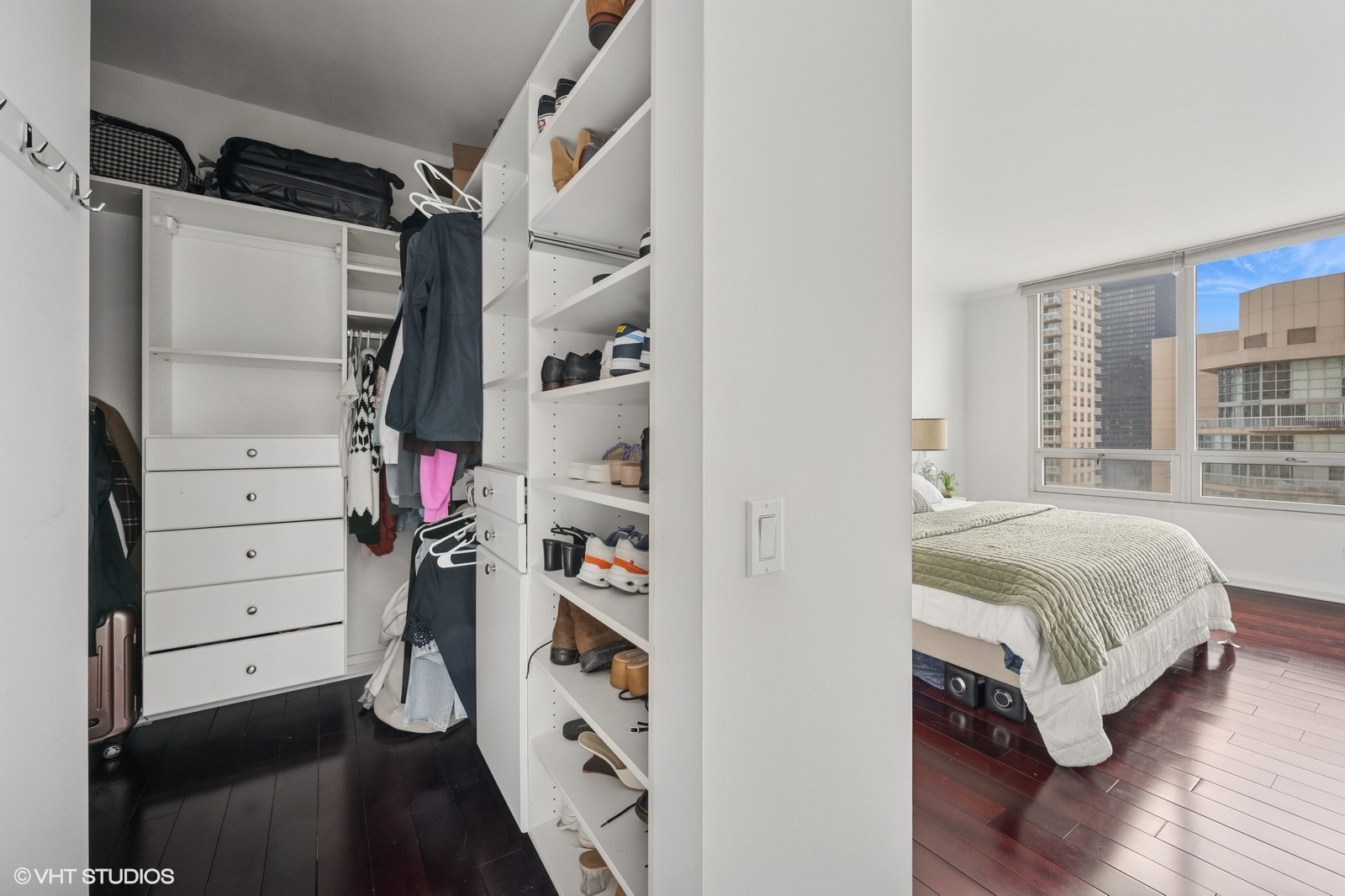 33 W Ontario Street Unit: 36D