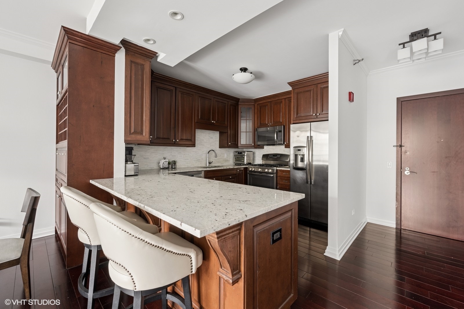 33 W Ontario Street Unit: 36D