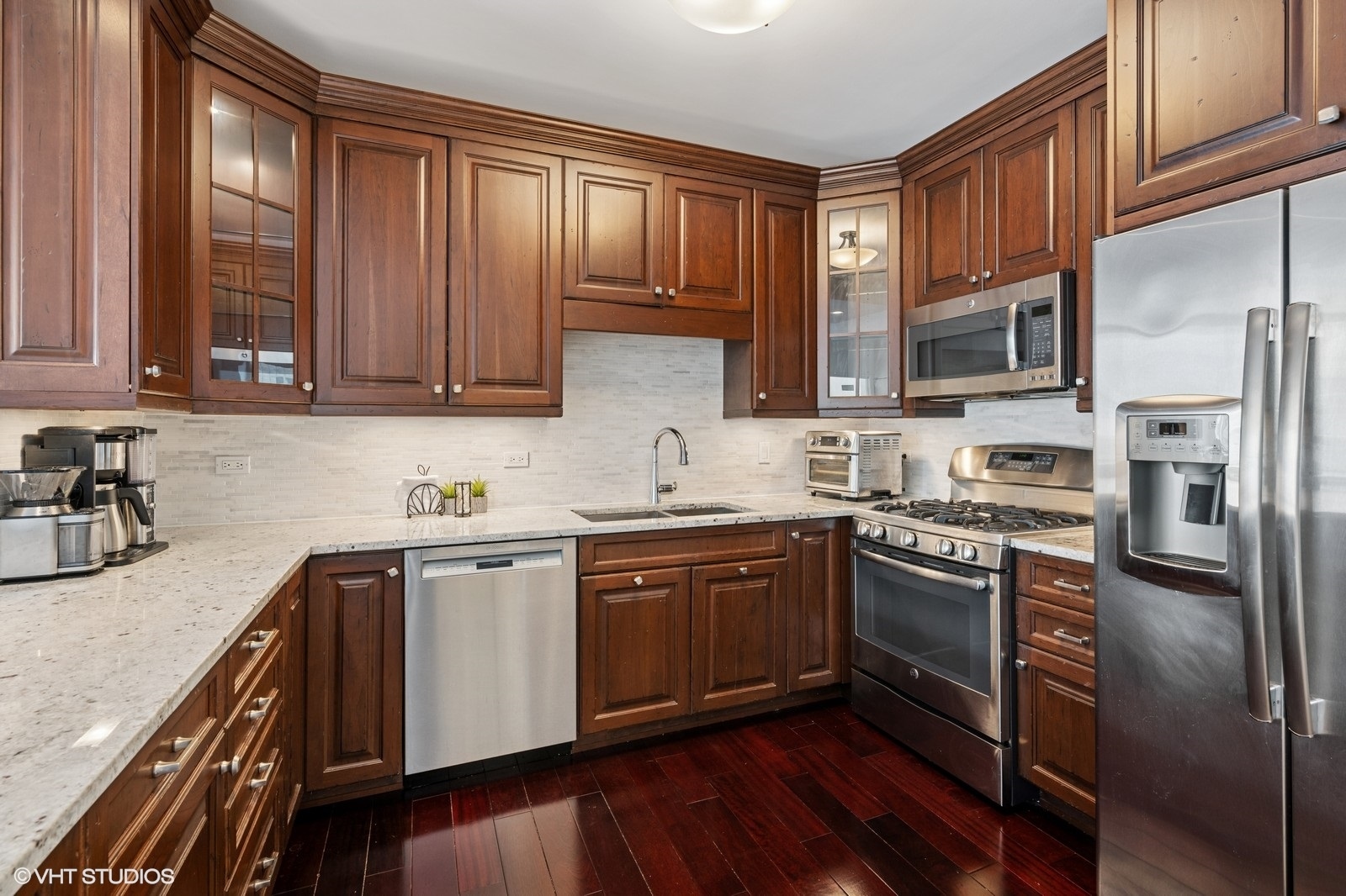 33 W Ontario Street Unit: 36D