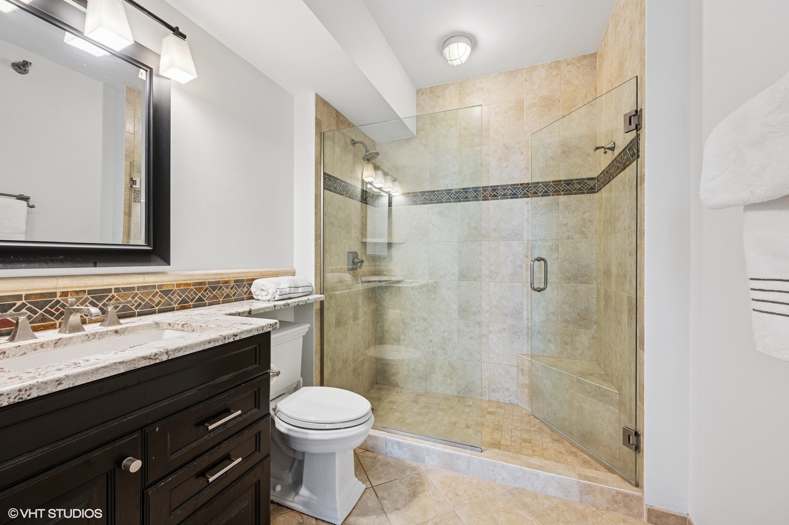 33 W Ontario Street Unit: 36D