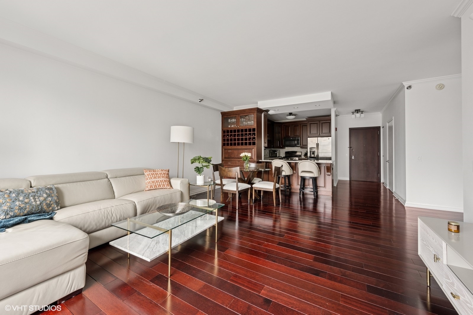 33 W Ontario Street Unit: 36D