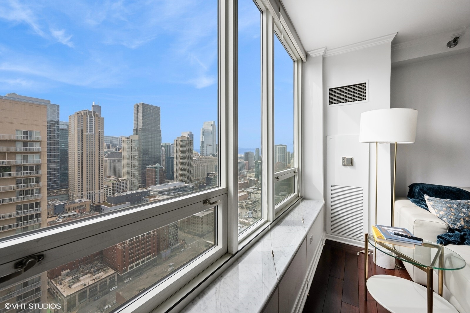 33 W Ontario Street Unit: 36D
