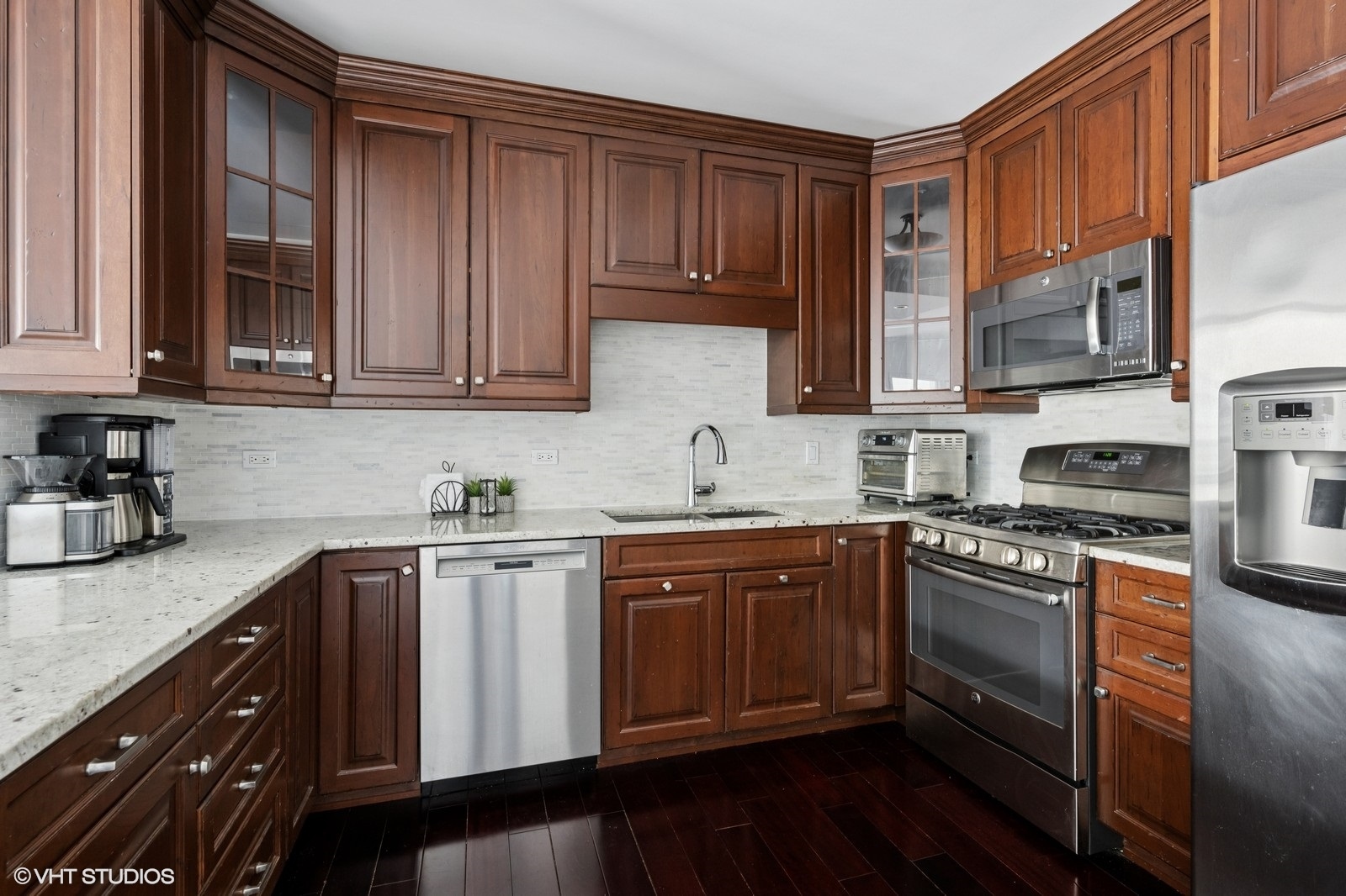 33 W Ontario Street Unit: 36D