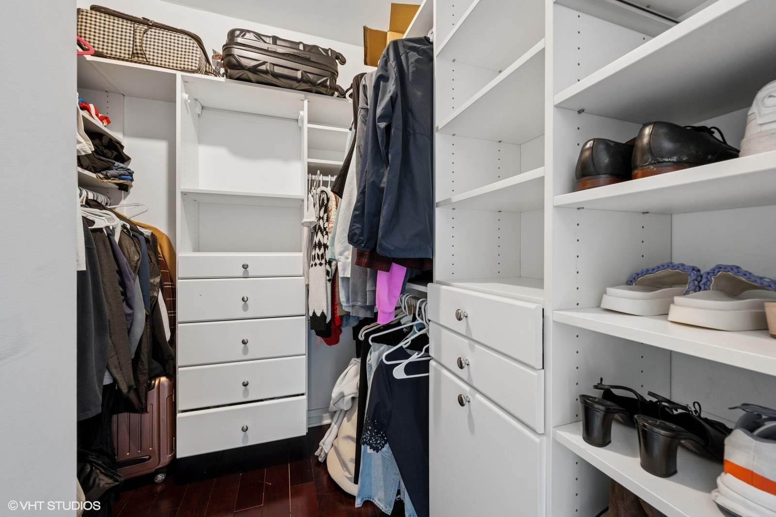 33 W Ontario Street Unit: 36D