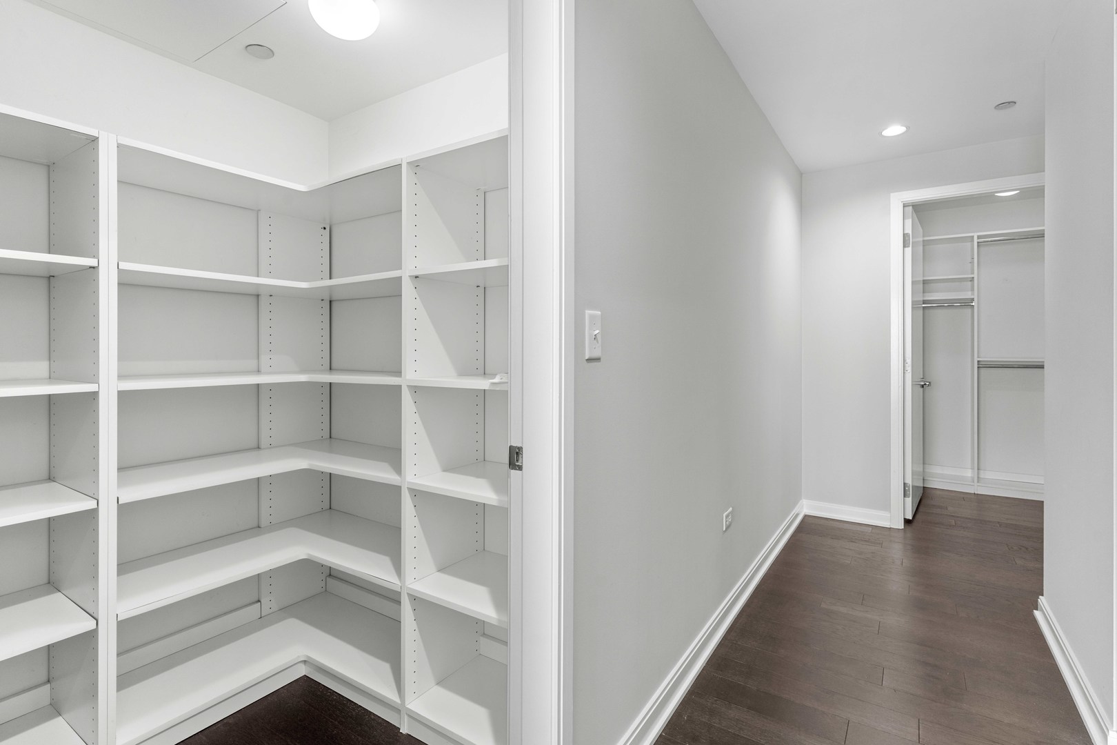 130 N Garland Court Unit: 5303