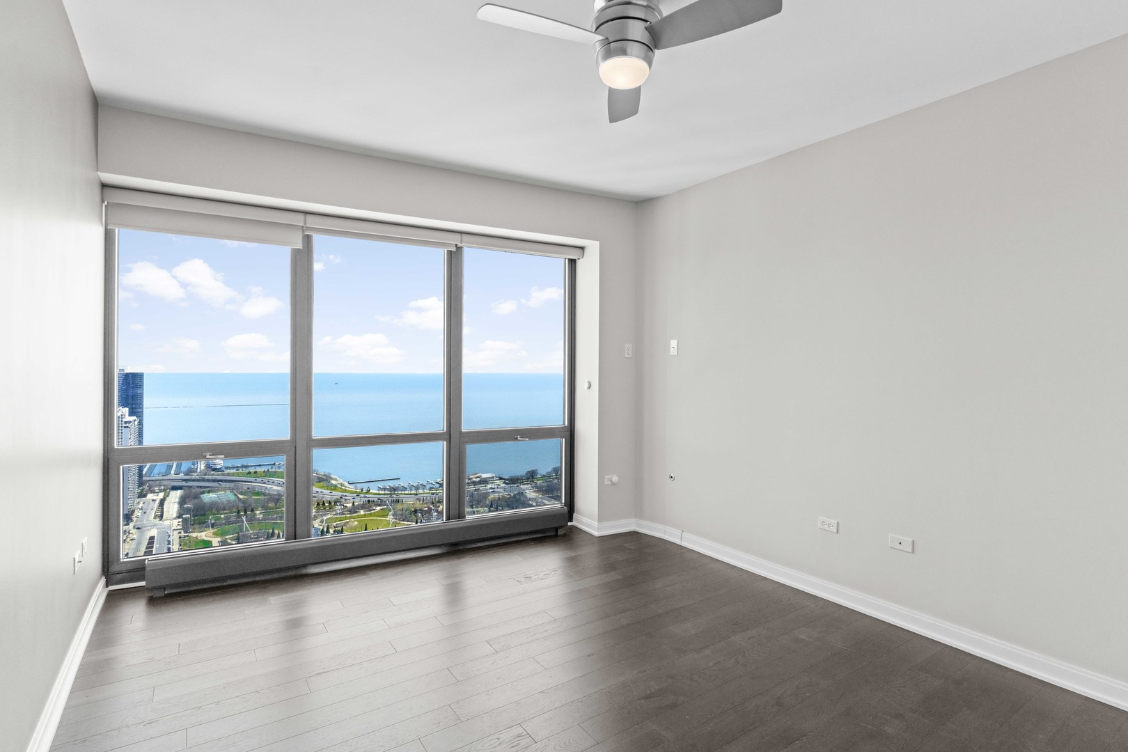 130 N Garland Court Unit: 5303