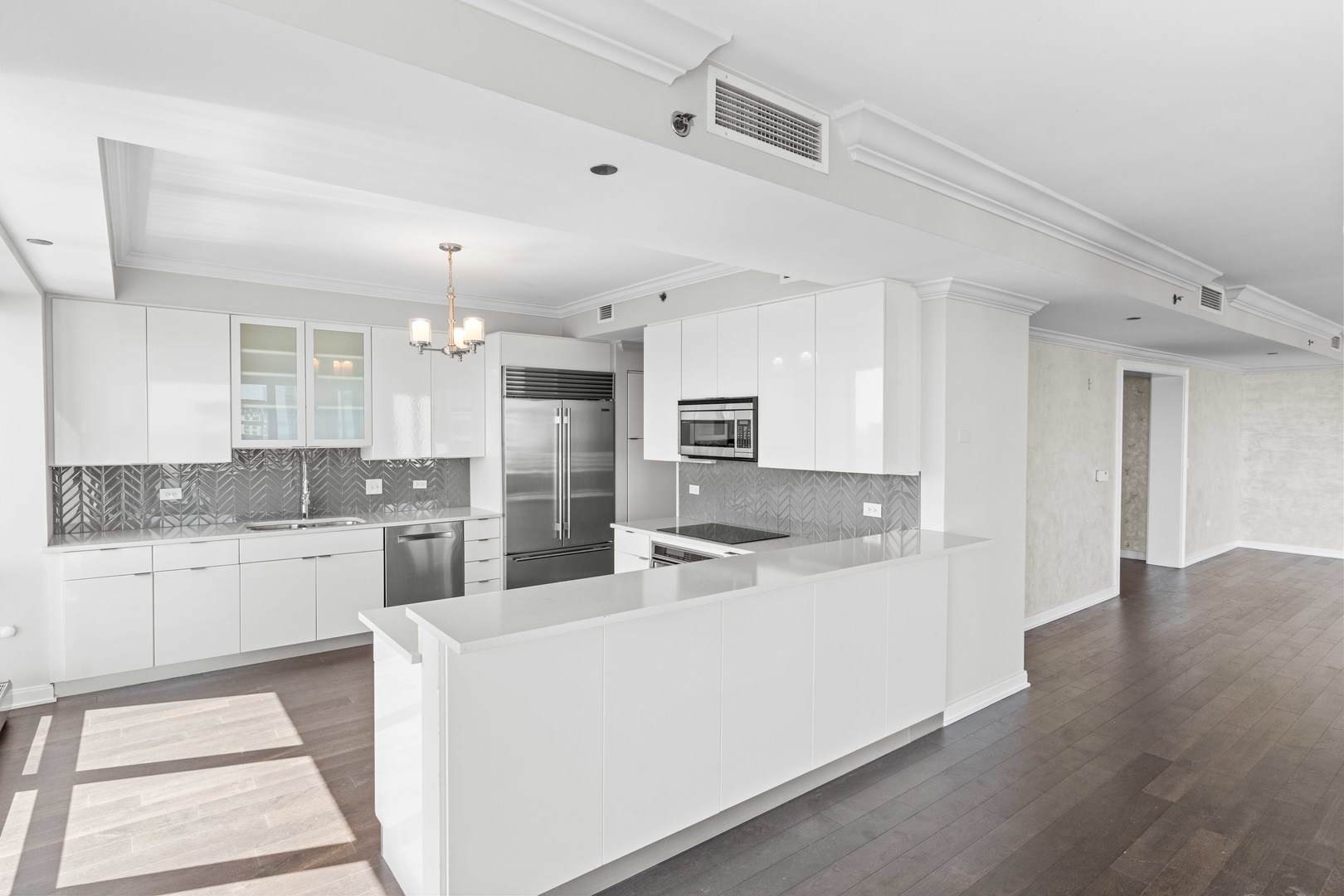 130 N Garland Court Unit: 5303