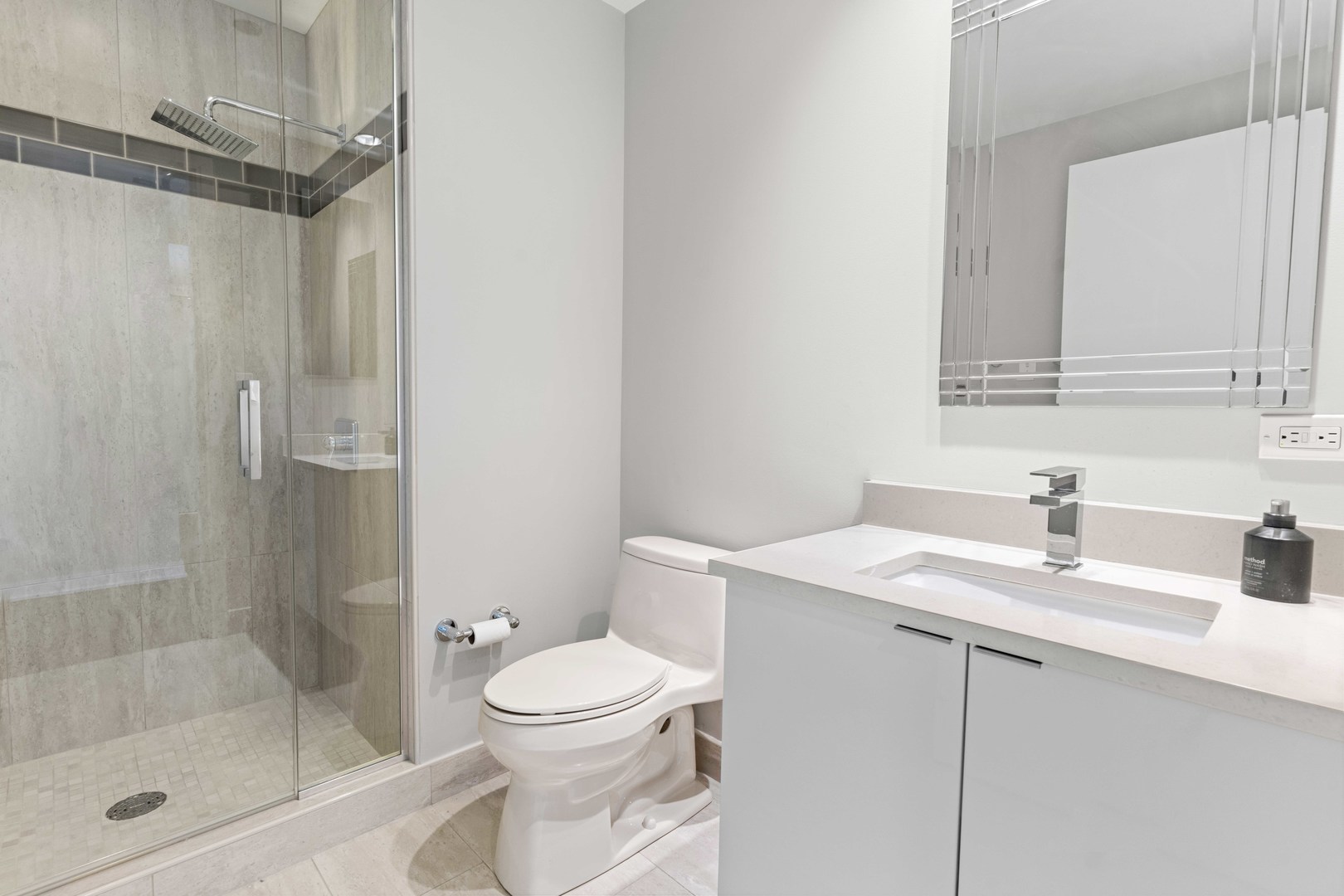 130 N Garland Court Unit: 5303