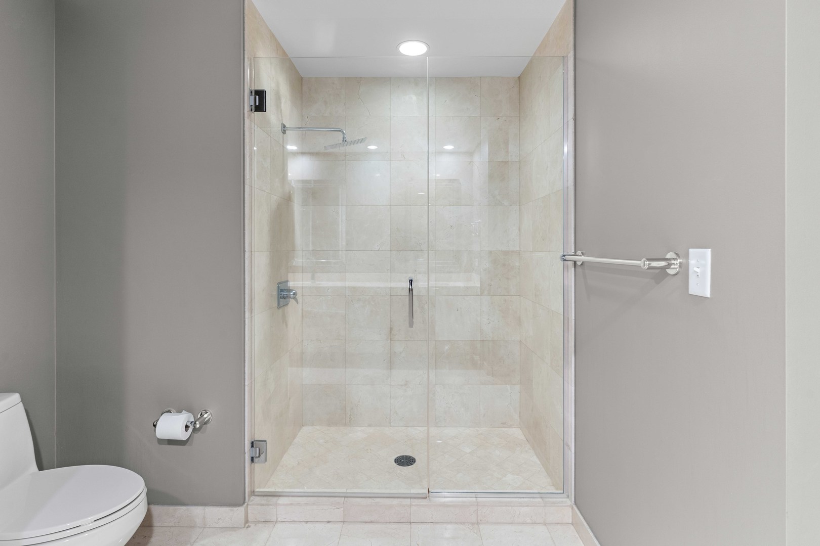 130 N Garland Court Unit: 5303