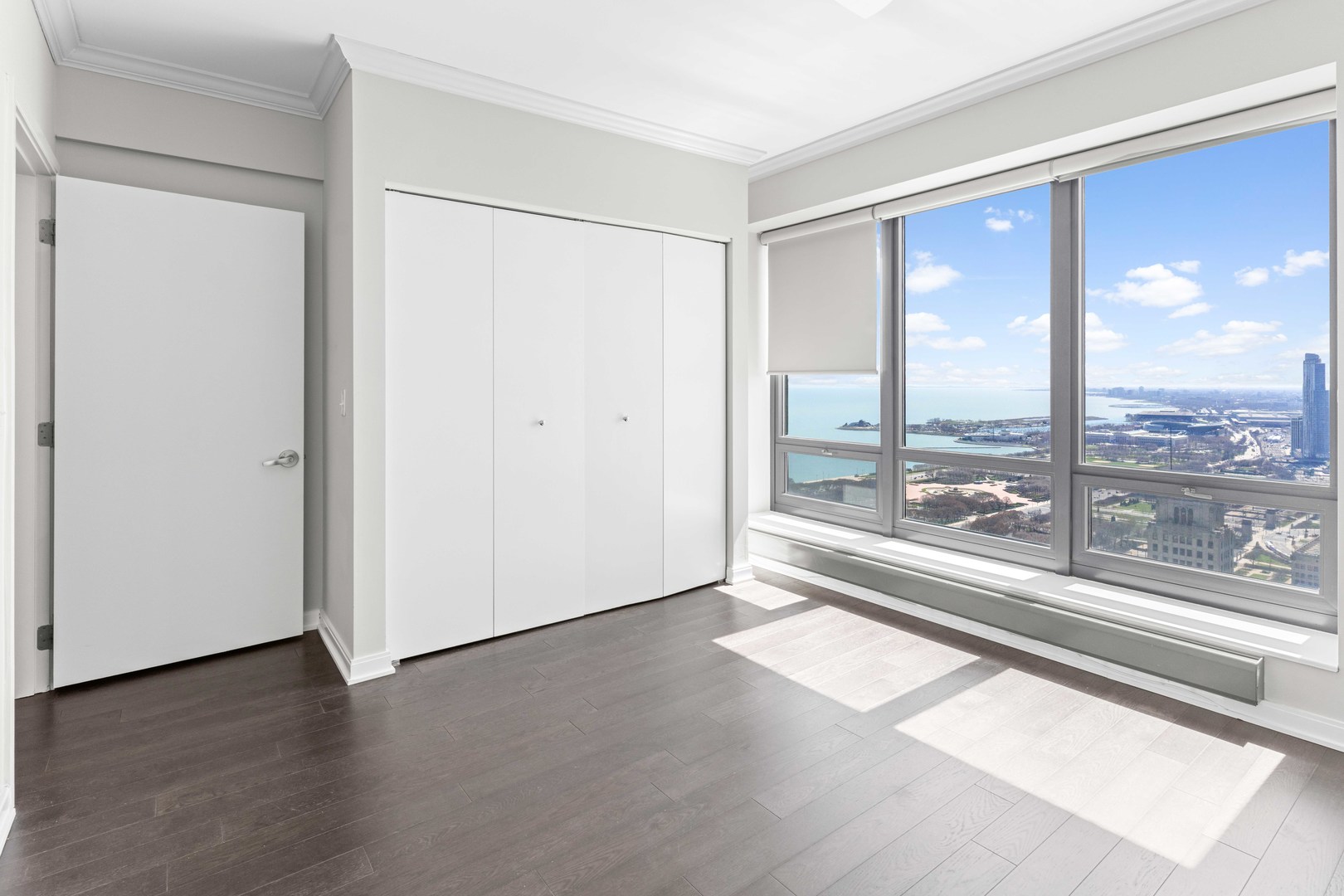 130 N Garland Court Unit: 5303