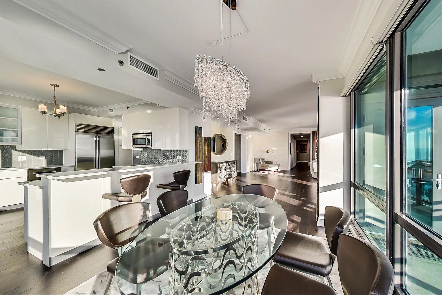 130 N Garland Court Unit: 5303