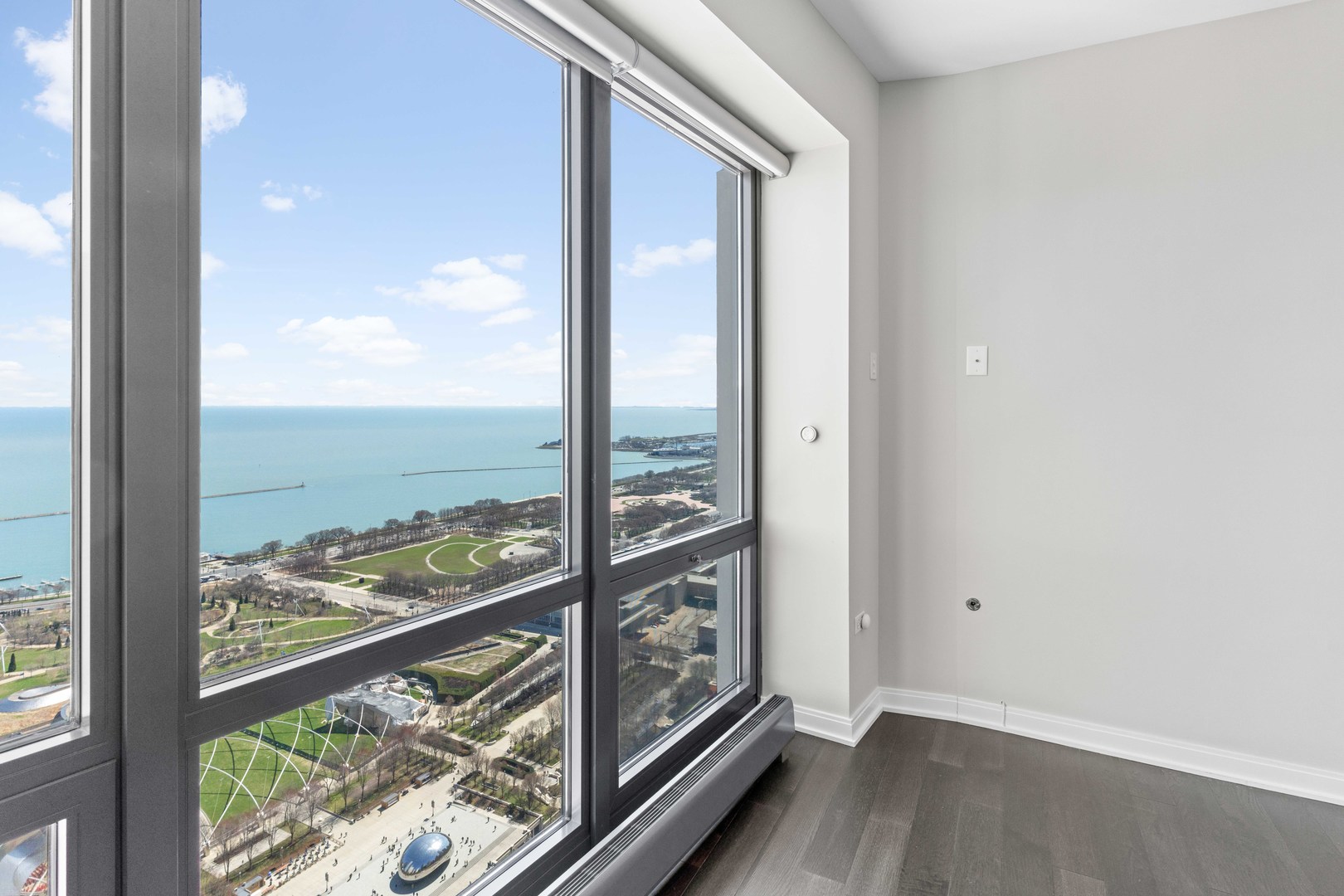 130 N Garland Court Unit: 5303