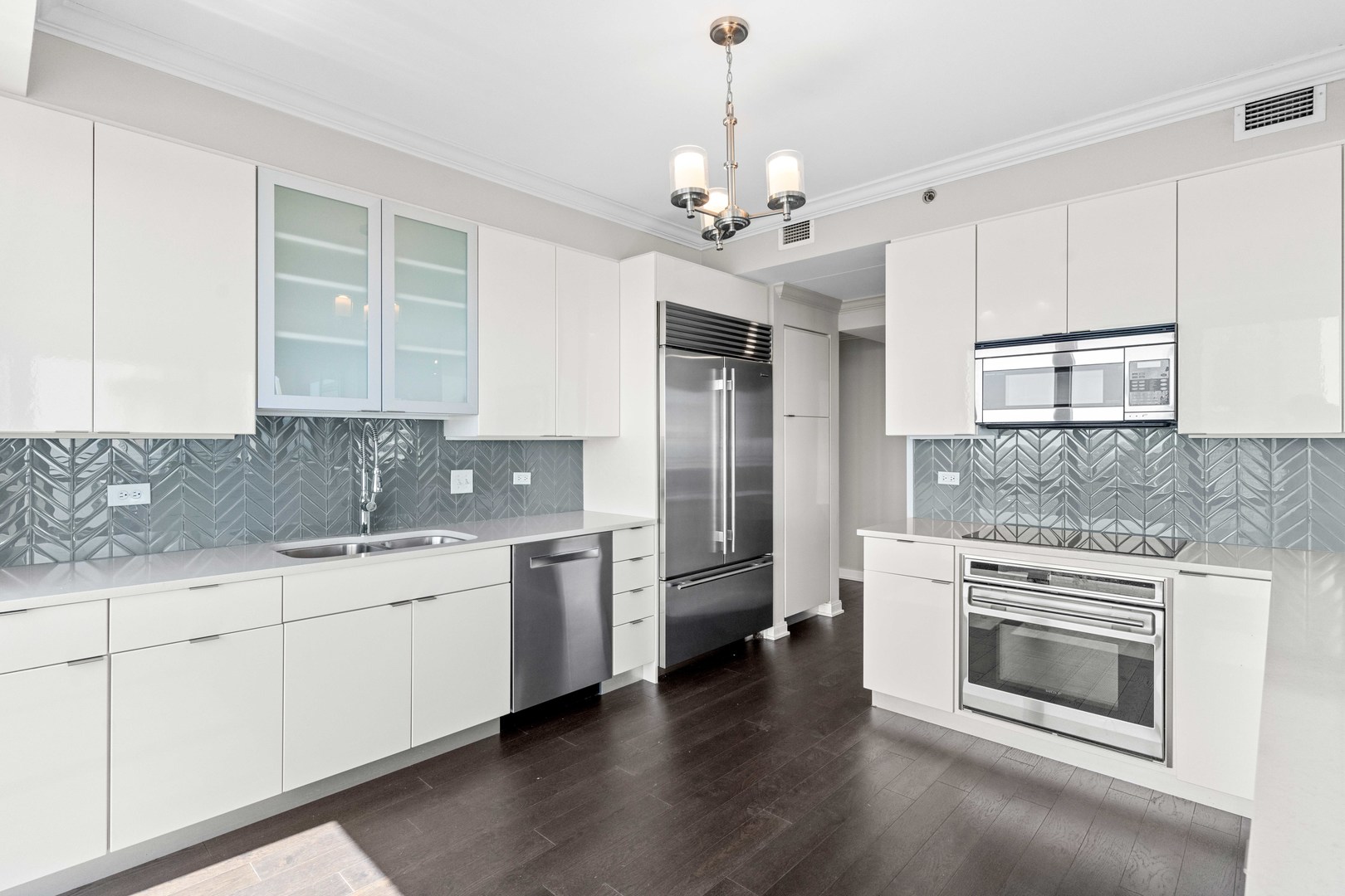 130 N Garland Court Unit: 5303