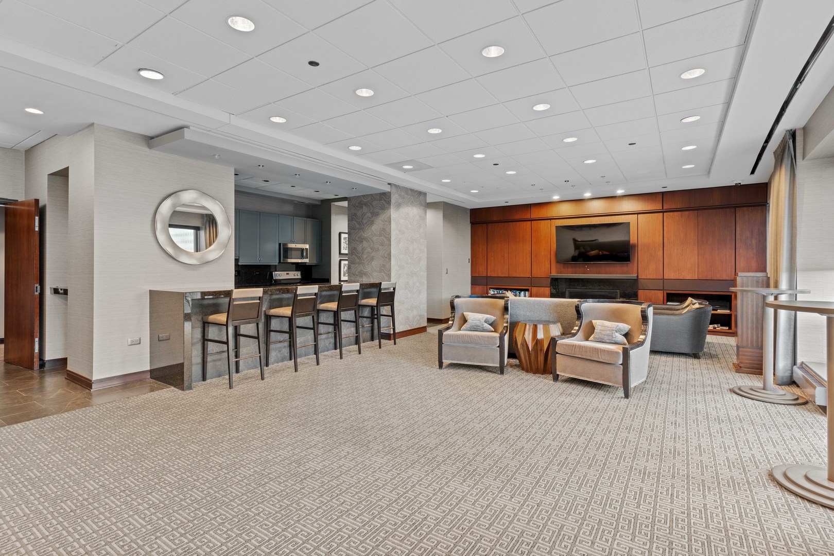 130 N Garland Court Unit: 5303