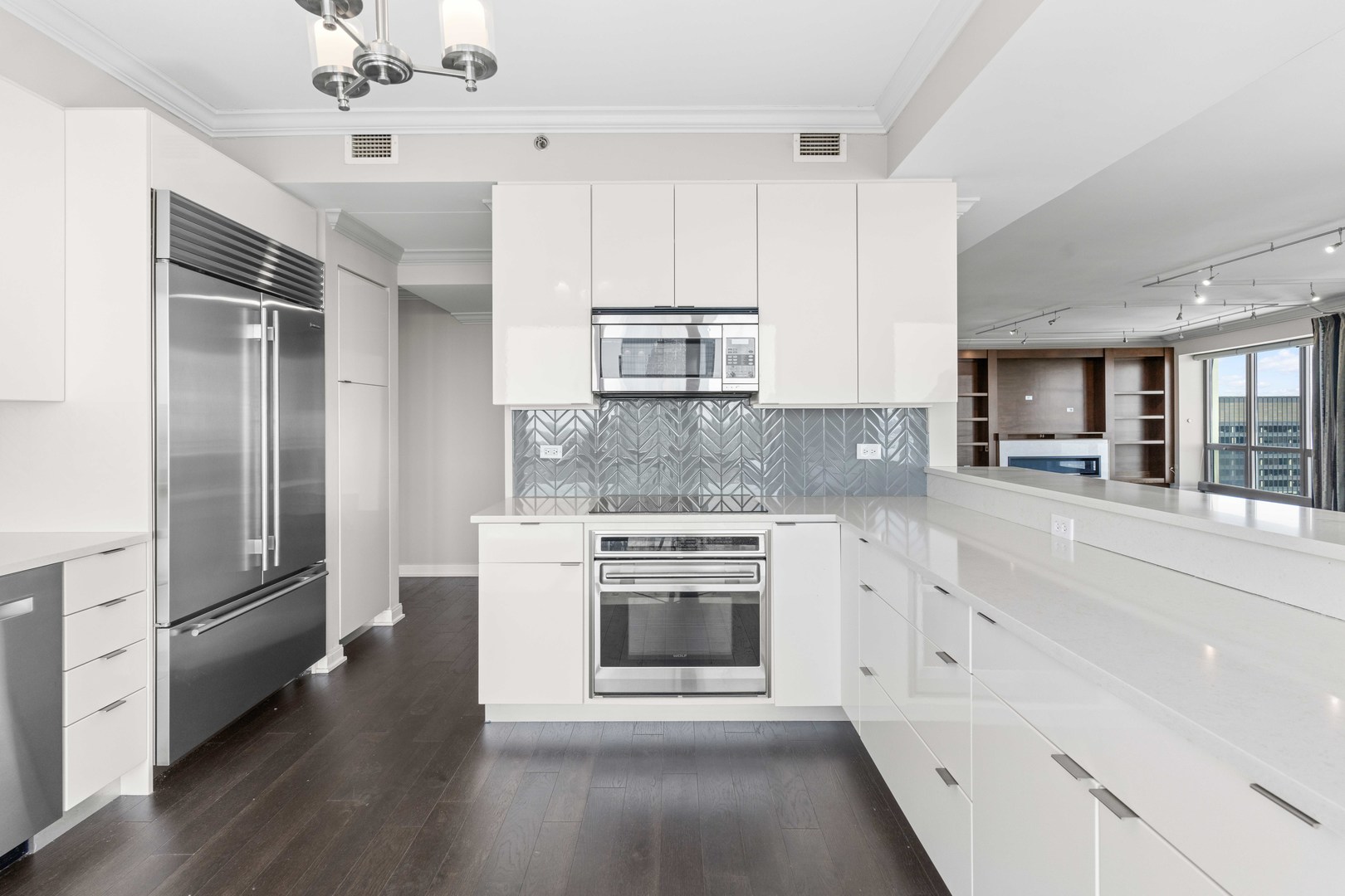 130 N Garland Court Unit: 5303