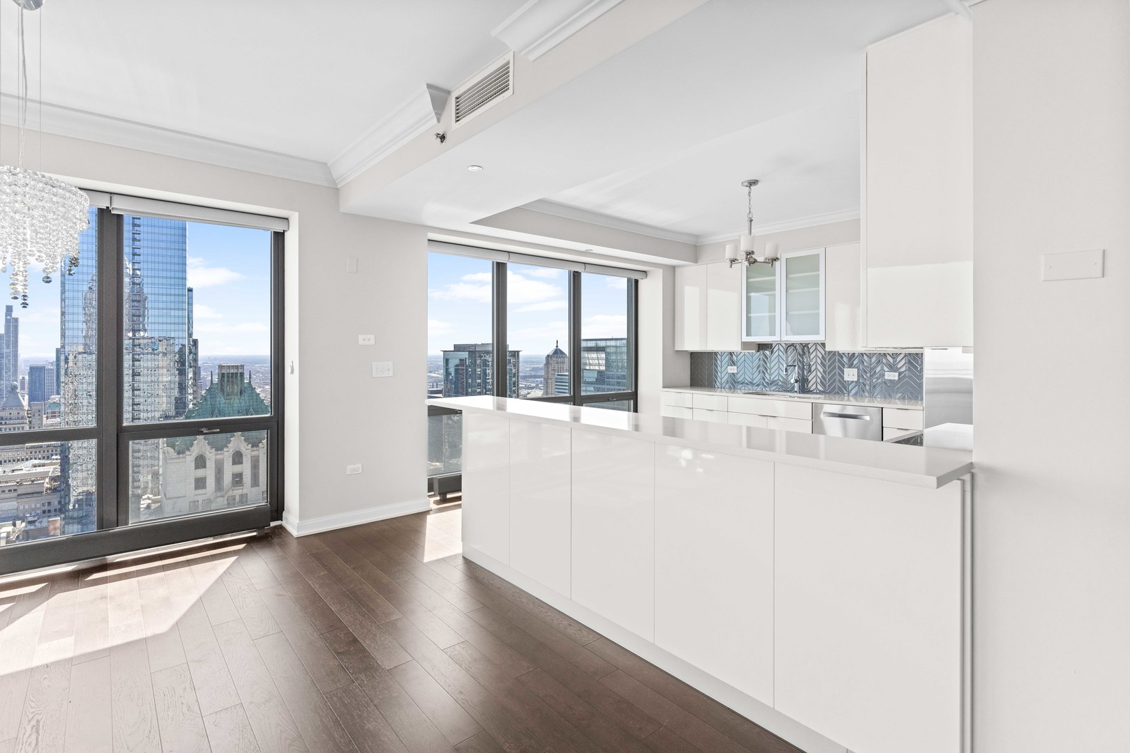 130 N Garland Court Unit: 5303