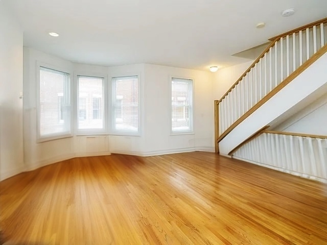 5127 N Damen Avenue Unit: C