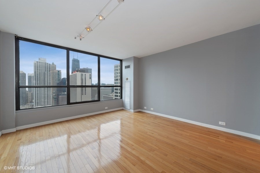 405 N WABASH Avenue Unit: 3401