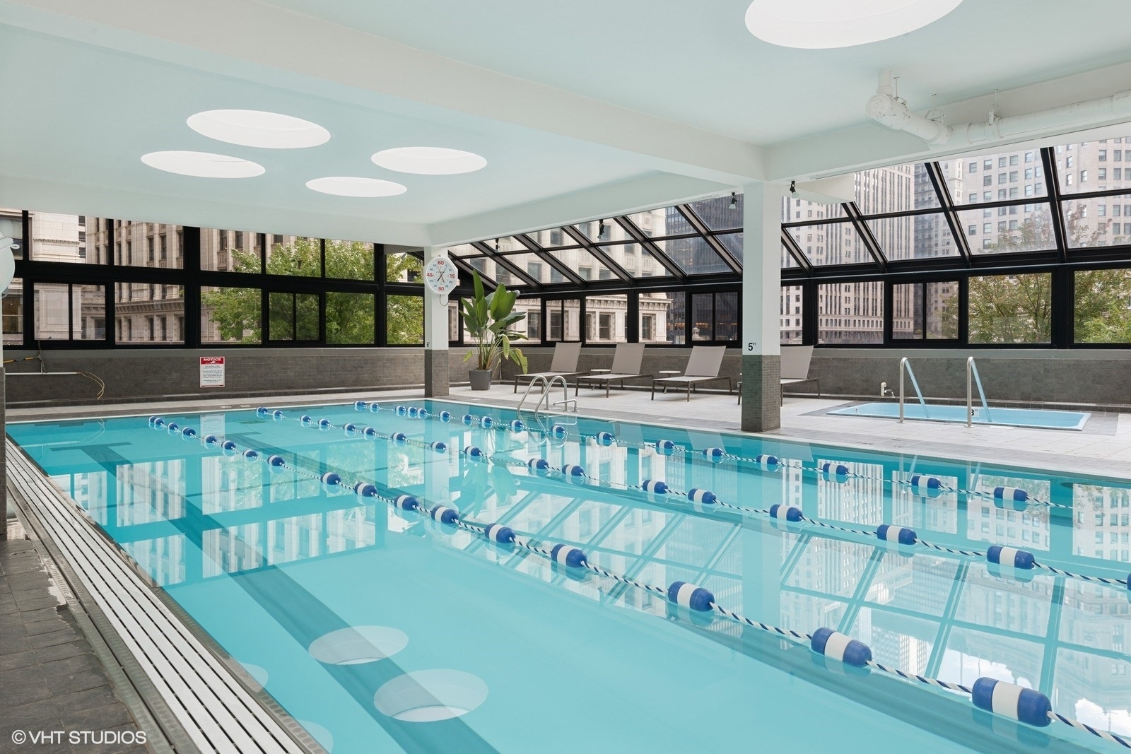 405 N WABASH Avenue Unit: 3401