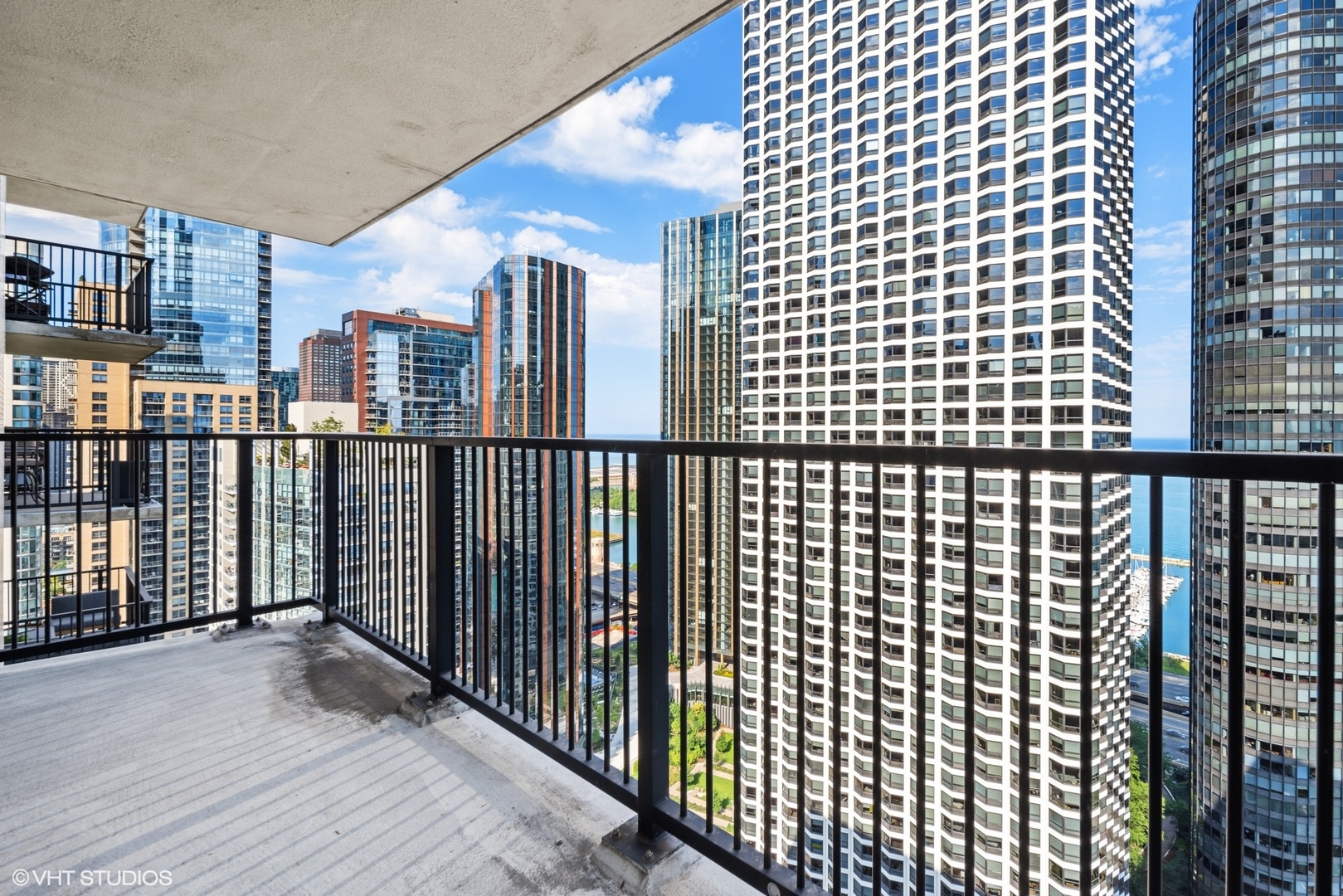 400 E Randolph Street Unit: 3527