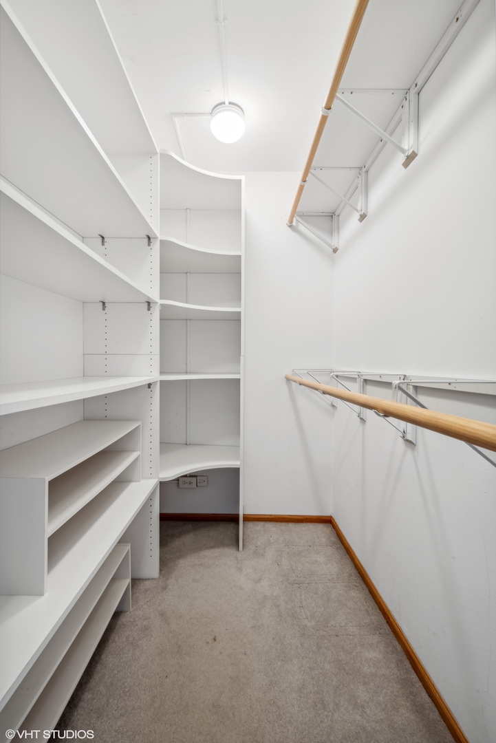 400 E Randolph Street Unit: 3527