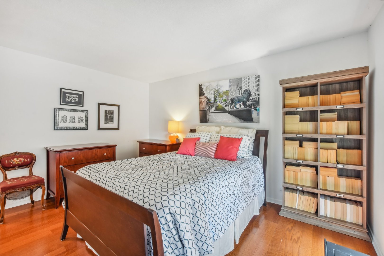 899 S PLYMOUTH Court Unit: 1408