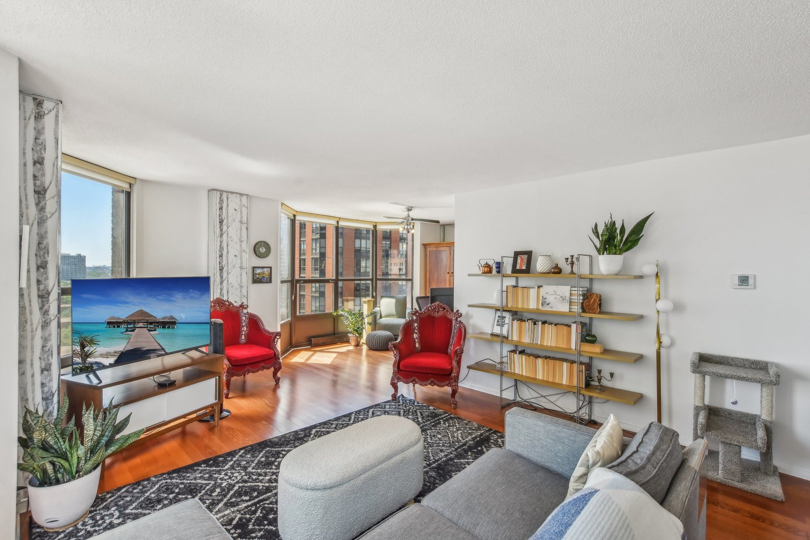 899 S PLYMOUTH Court Unit: 1408