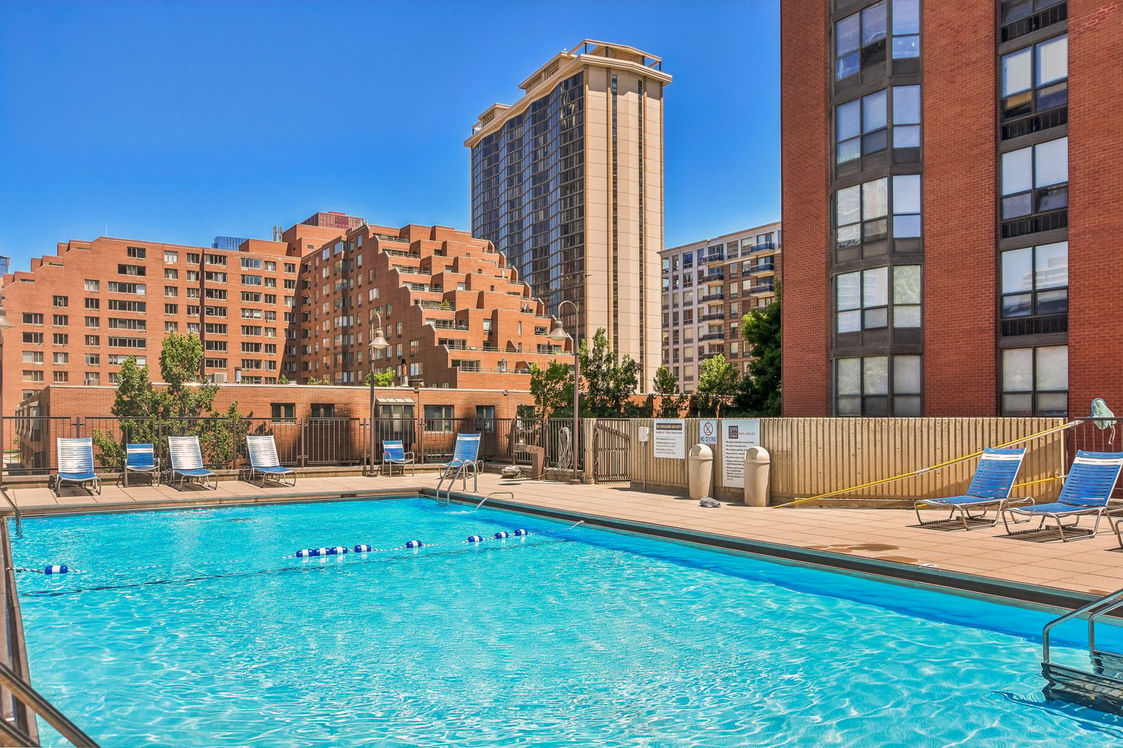 899 S PLYMOUTH Court Unit: 1408