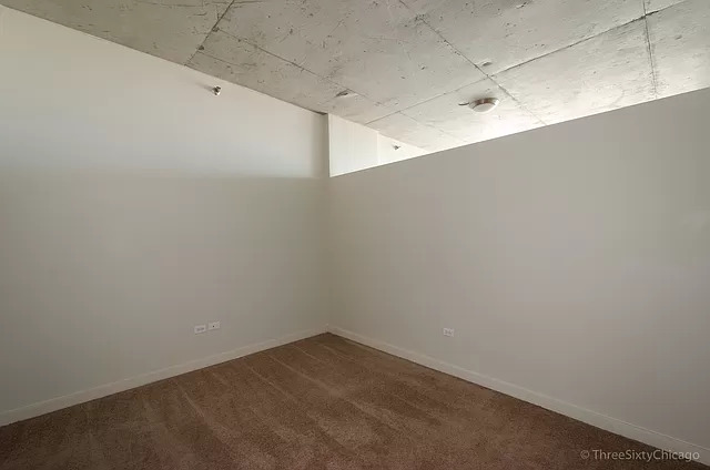 1720 S Michigan Avenue Unit: 2712