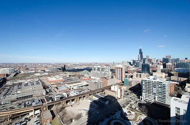 1720 S Michigan Avenue Unit: 2712