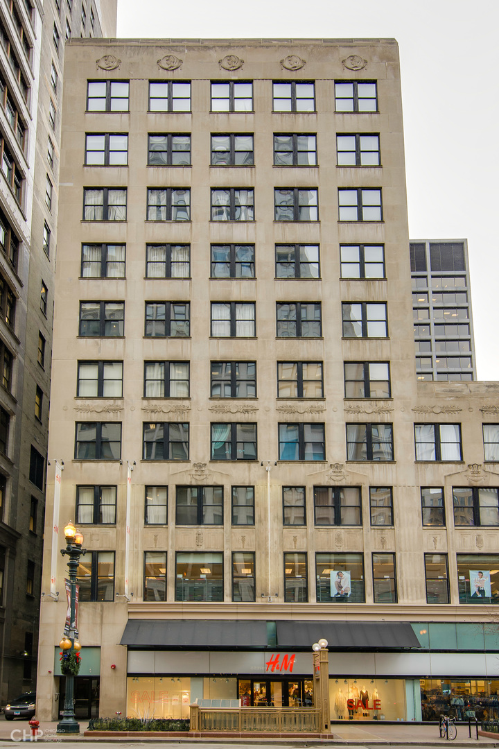 20 N STATE Street Unit: 909